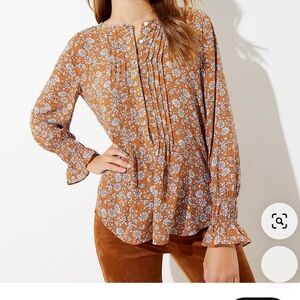 Loft Floral Pintucked Henley Blouse Size Small Mustard‎ Yellow Office Workwear